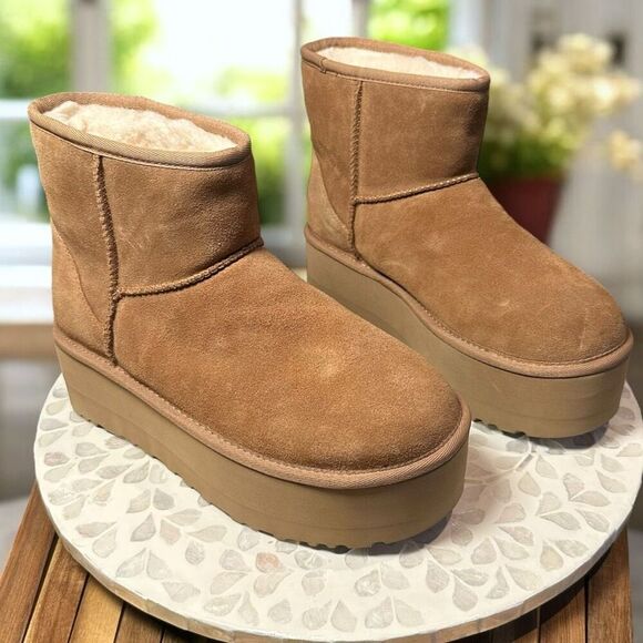 UGG Classic Mini Platform Boot Chestnut Suede Sheepskin Lined Women’s Size 9 EU - Picture 7 of 10